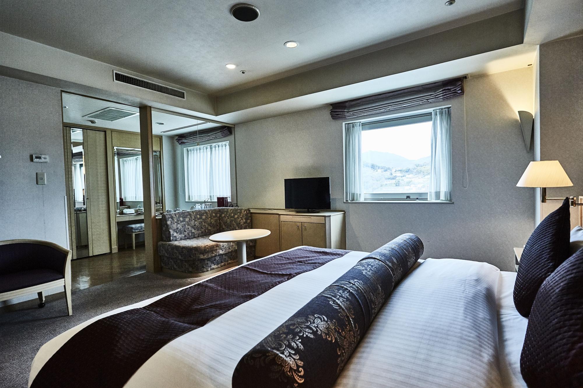 One Station Hotel Kumamoto -Dlight Life & Hotels- Luaran gambar
